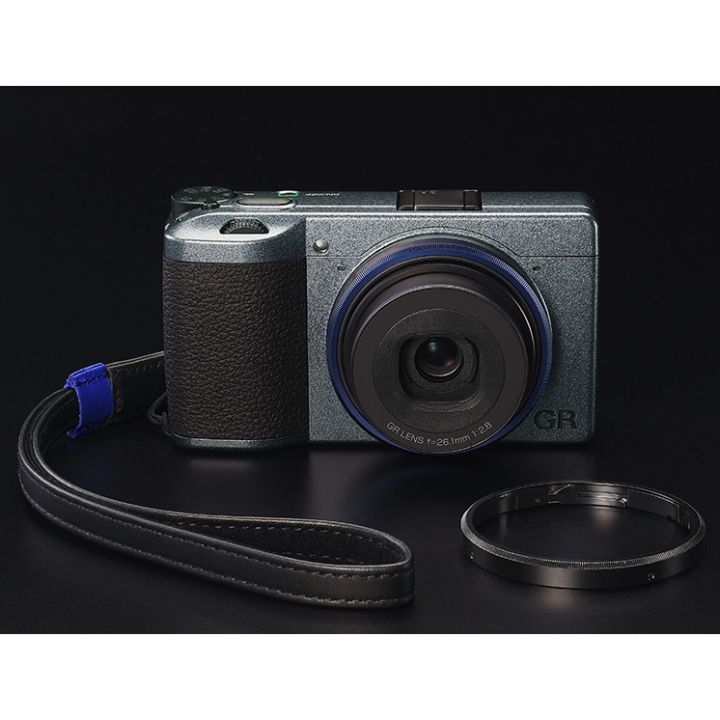 Ricoh GR IIIx Urban Edition Special Limited Kit
