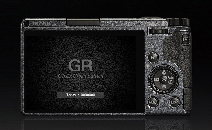 Ricoh GR IIIX Urban Edition additional features